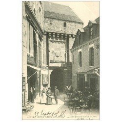 carte postale ancienne 50 MONT-SAINT-MICHEL. Hôtel Poulard et magasin Cartes Postale