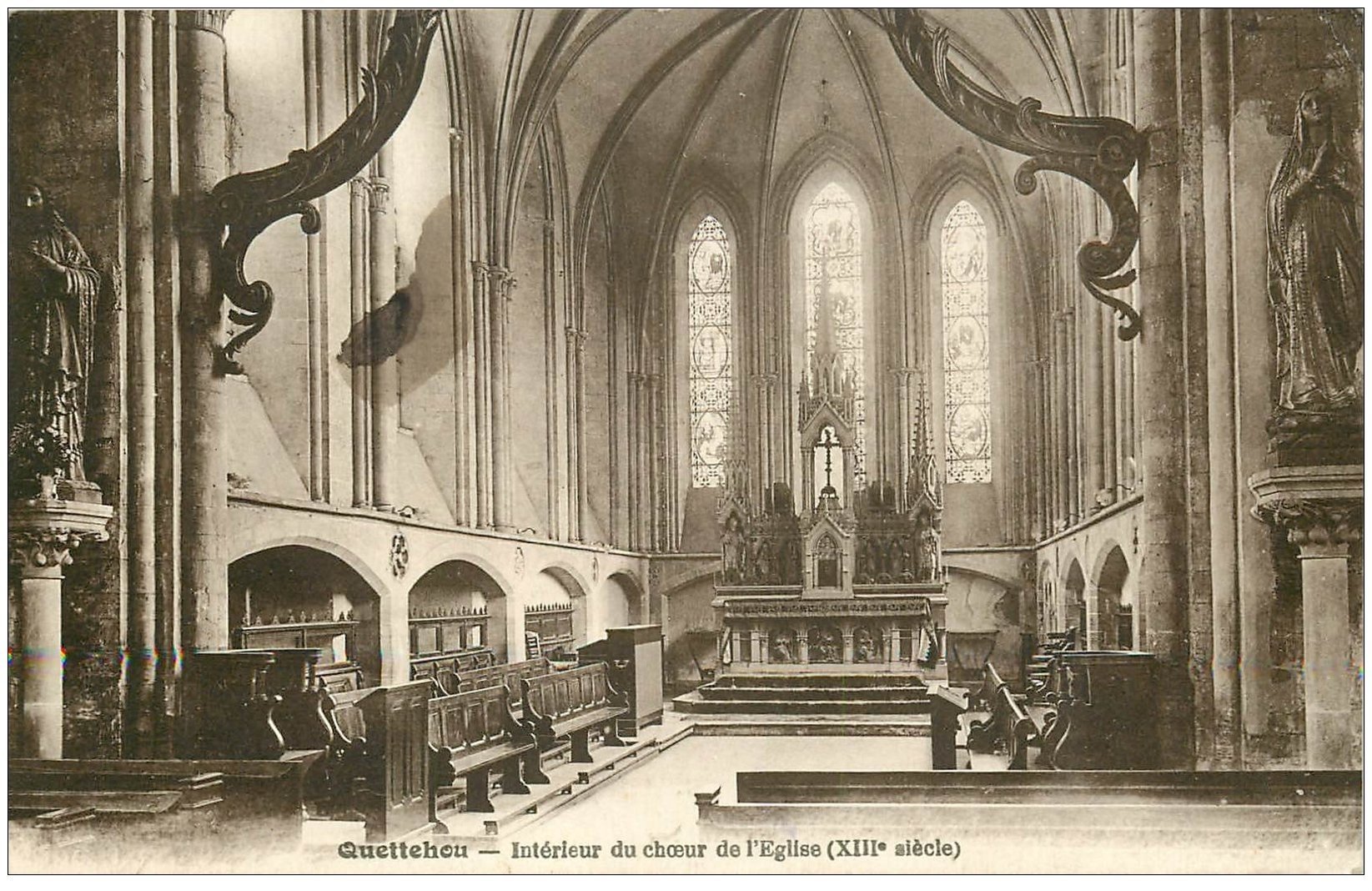 carte postale ancienne 50 QUETTEHOU. Choeur Eglise 1938