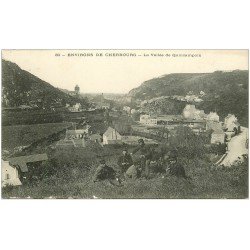 carte postale ancienne 50 QUINCAMPOIX. La Vallée avec Militaires 1921