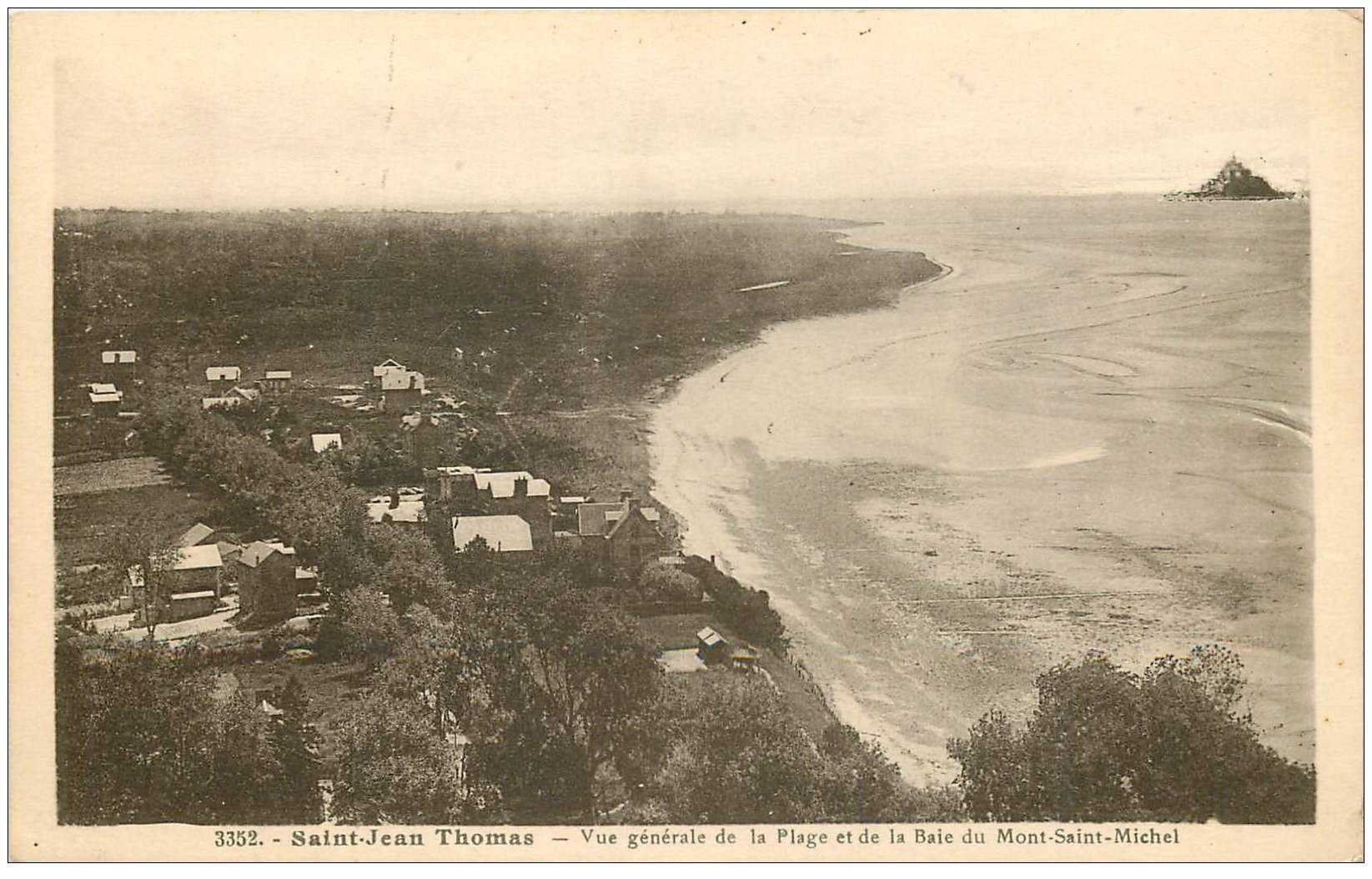 carte postale ancienne 50 SAINT-JEAN-LE-THOMAS. Plage et Baie Mont-Saint-Michel