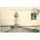 carte postale ancienne 50 SAINT-VAAST-LA-HOUGUE. Le Phare 1907