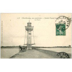 carte postale ancienne 50 SAINT-VAAST-LA-HOUGUE. Le Phare 1907