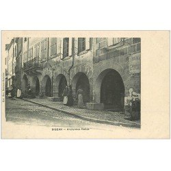 carte postale ancienne 11 SIGEAN. Anciennes Halles 1907