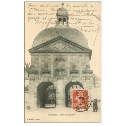 carte postale ancienne 52 LANGRES. Porte des Moulins 1910