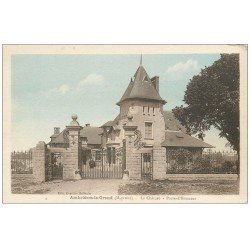 carte postale ancienne 53 AMBRIERES-LE-GRAND. Château Porte-d'Honneur