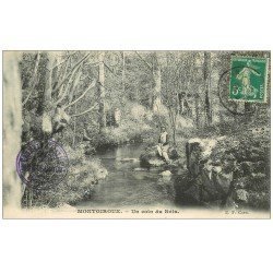 53 MONTGIROUX. Personnages sur un coin du Bois 1916