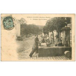 carte postale ancienne 54 BLENOD-LES-TOUL. Fontaine rue de la Barre 1905