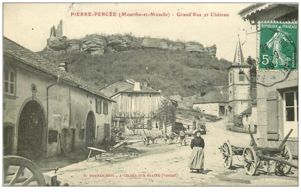 carte postale ancienne 54 PIERRE-PERCEE. Grand'Rue et Château 1909