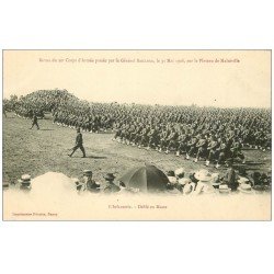 carte postale ancienne 54 PLATEAU DE MALZEVILLE en 1906. Général Bailloud. Défilé Infanterie
