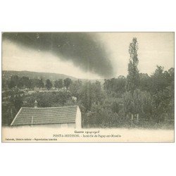 carte postale ancienne 54 PONT-A-MOUSSON. Incendie de Pagny-sur-Moselle 1916