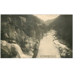 carte postale ancienne 12 Les Gorges du Lot. Route Entraigues à Estaing