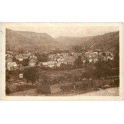 carte postale ancienne 12 MARCILLAC. Vue générale 1950