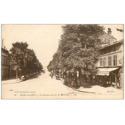 carte postale ancienne 55 BAR-LE-DUC. Boulevard de la Rochelle