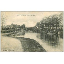 55 PAGNY-SUR-MEUSE. Péniches dans le Port du Canal 1915. Camions Militaires