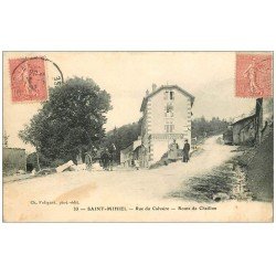 carte postale ancienne 55 SAINT-MIHIEL. Rue du Calvaire Route de Chaillon