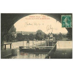 carte postale ancienne 55 VERDUN. Ecluse Voûte du Clair de Lune 1911