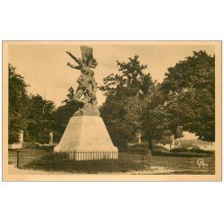 carte postale ancienne 55 VERDUN. Monument La Victoire de Rodin. Guerre 1914-18