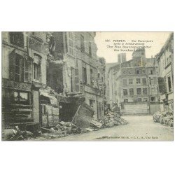 carte postale ancienne 55 VERDUN. Rue Beaurepaire bombardée. Guerre 1914-18