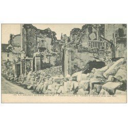 carte postale ancienne 55 VERDUN. Ruines Rue bombardée. Guerre 1914-18
