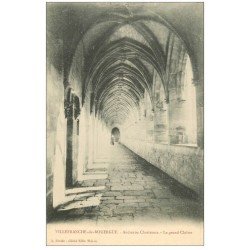 carte postale ancienne 12 VILLEFRANCHE-DE-ROUERGUE. Hospice, Ancienne Chartreuse. Le grand Cloître