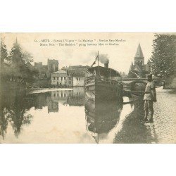 carte postale ancienne 57 METZ. La Madelon Bateau à vapeur service Metz-Moulins 1922