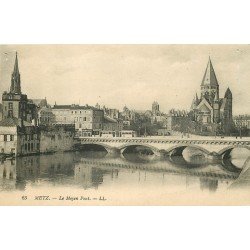 carte postale ancienne 57 METZ. Le Moyen Pont