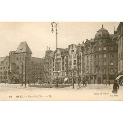 carte postale ancienne 57 METZ. Place de la Gare