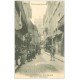 carte postale ancienne 12 VILLEFRANCHE-DE-ROUERGUE. Rue de la République bien animée