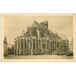 carte postale ancienne 58 NEVERS. Cathédrale Saint-Cyr Abside autocars