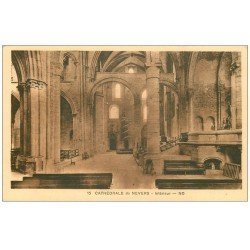 carte postale ancienne 58 NEVERS. Cathédrale Saint-Cyr intérieur