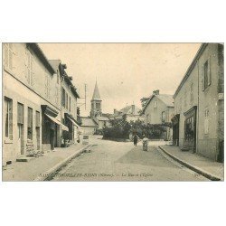 carte postale ancienne 58 SAINT-HONORE-LES-BAINS. La Rue et l'Eglise