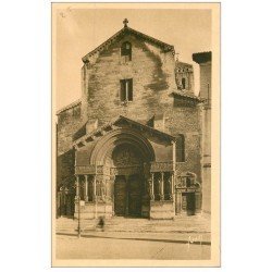 carte postale ancienne 13 ARLES. Cathédrale Saint-Trophime