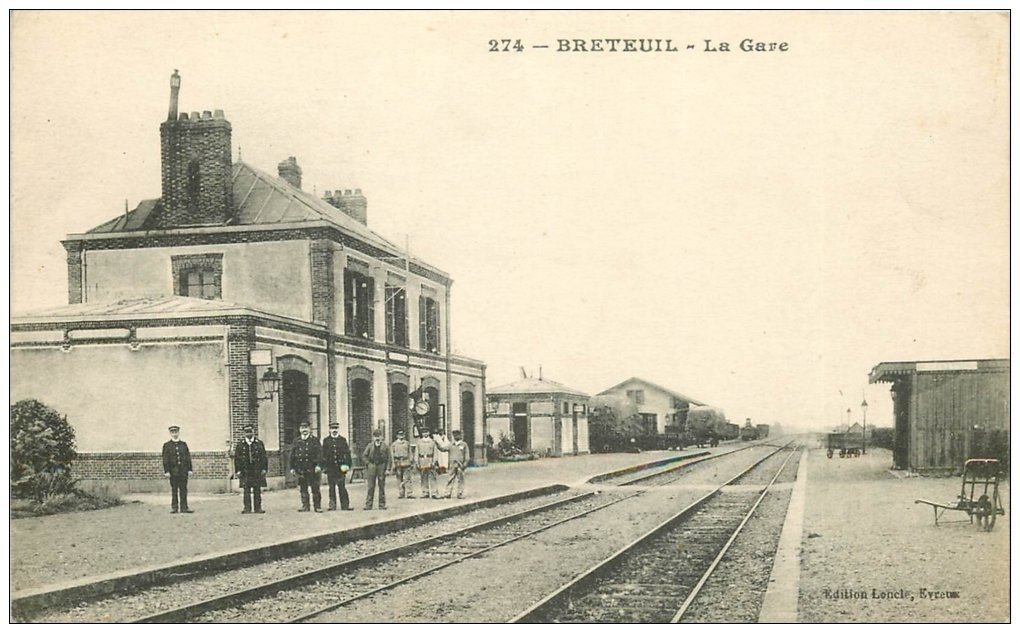 carte postale ancienne 60 BRETEUIL. La Gare 1917