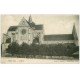 carte postale ancienne 60 BURY. L'Eglise 1918 enfants assis