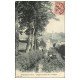 carte postale ancienne 60 CHAUMONT-EN-VEXIN. Eglise et bras de la Troësme 1905 Ecolier au bord de l'eau