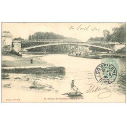 carte postale ancienne 60 CHOISY-AU-BAC. Lavandière Laveuse 1905 et Pont