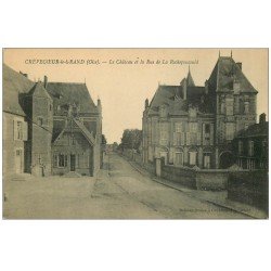 carte postale ancienne 60 CREVECOEUR-LE-GRAND. Château Rue de Rochefoucauld 1915