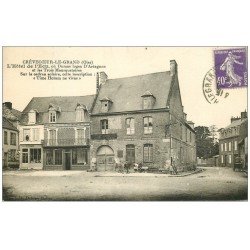 carte postale ancienne 60 CREVECOEUR-LE-GRAND. Hôtel de l'Ecu 1928