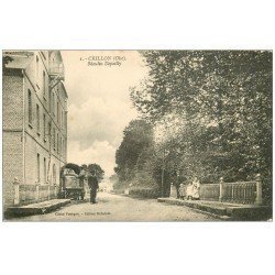 carte postale ancienne 60 CRILLON. Moulin Depailly le chargement de la Farine