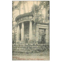carte postale ancienne 60 ERMENONVILLE. Temple de la Philosophie animation