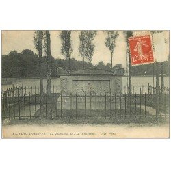 carte postale ancienne 60 ERMENONVILLE. Tombeau J.J Rousseau vers 1912