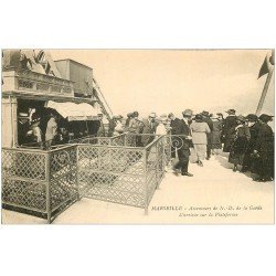 13 MARSEILLE. Ascenceurs de Notre-Dame de la Garde. Arrivée sur la Plateforme