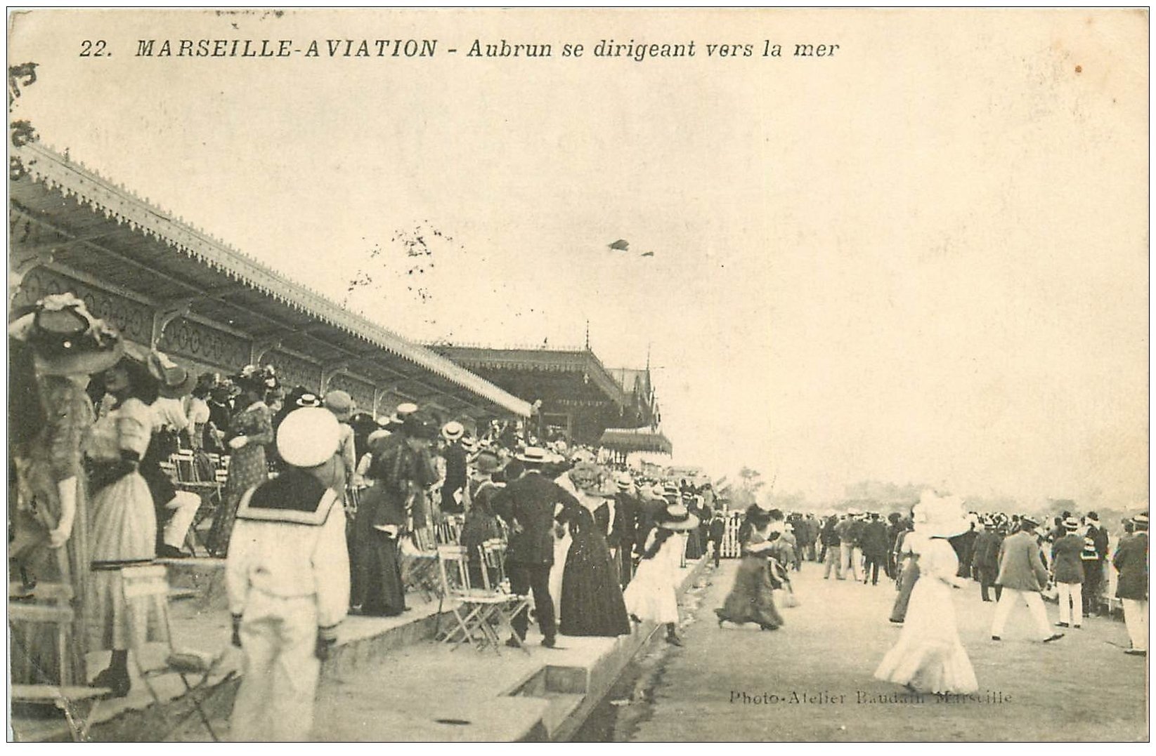 13 MARSEILLE. Aviation. Aubrun de dirigeant vers la mer 1910. Aéroplane Avion Meeting Aviateur...