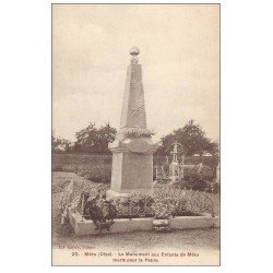 carte postale ancienne 60 MERU. Monument aux Enfants Morts