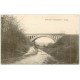 carte postale ancienne 60 NANTEUIL-LE-HAUDOIN. Porteuse d'eau et Viaduc 1921