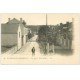 carte postale ancienne 60 VIEUX-MOULIN. Rue Saint-Jean vers 1900