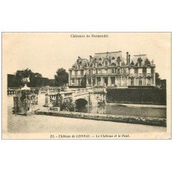 carte postale ancienne 61 CHATEAU DE LONRAI ET LE PONT