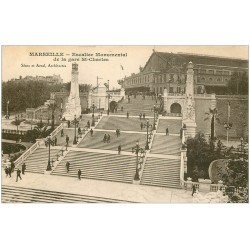 carte postale ancienne 13 MARSEILLE. Escalier Gare Saint-Charles 1927