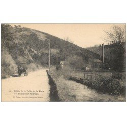 carte postale ancienne 61 VALLEE DE LA VERE. Attelage près Condé-sur-Noireau