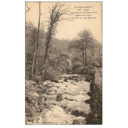 carte postale ancienne 61 VALLEE DE LA VERE. Au Bois Baronnet 1933